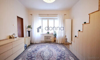 Pronájem bytu 1+1, 55m2, ul. Biskupcova, Praha 3 - Žižkov, z