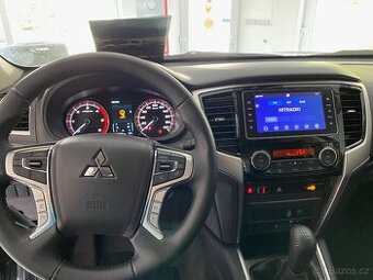 L200 (MY21) - 1