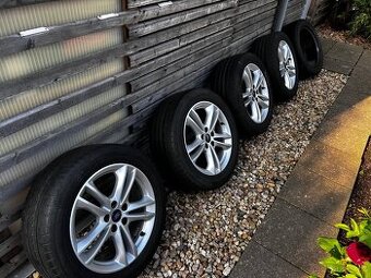 Ford Mondeo alu kola sada