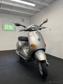 Piaggio VESPA ET4 125ccm.