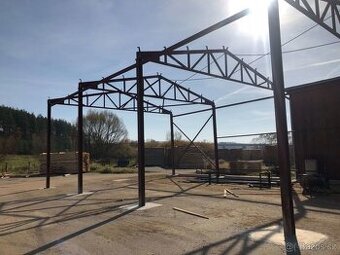OCELOVA KONSTRUKCE HALY- MONTOVANÁ HALA 10x 30x 6m