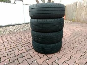 Sprinter pneu 235 /65/16 C - 1