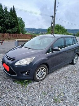 Ford grand C-max 2015  7 míst