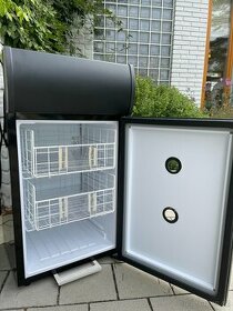 Lednička na bag-in-boxy - černá