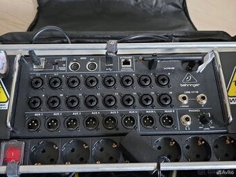 Behringer X Air XR18