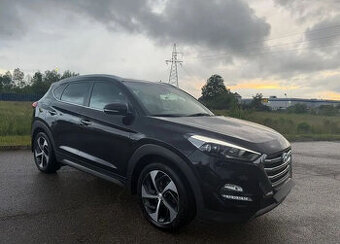 Hyundai Tucson 2.0 CRDI GO 4WD 185K AT