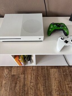Xbox one S (1TB)