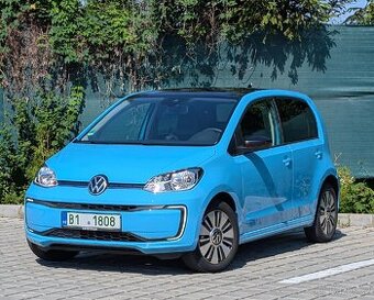REZERVACE - VW e-Up 2021/Style/Facelift/Bat 32kWh/43000km