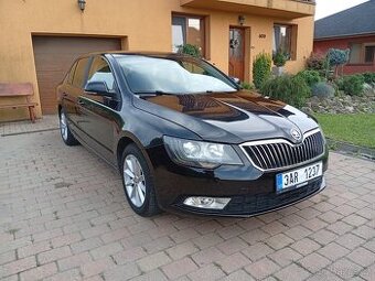 Superb II 1.6 tdi 77 kw.Facelift.RV 8/2013 nová stk