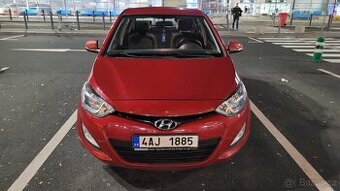 Pronájem vozu Hyundai i20 (2014, 1.2 benzín)