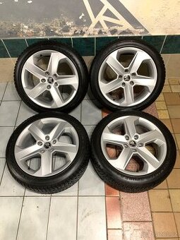 Alu kola Škoda R17 5X112 ZIMNÍ PNEU 225/45 R17 8,5mm