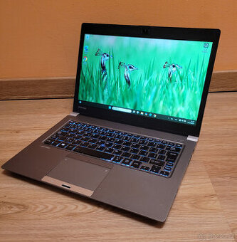 Malý lehký notebook Toshiba Portege Z-30 (i7,8GB,256GB,W11)