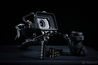Blackmagic pocket cinema camera 6K pro + objektivy