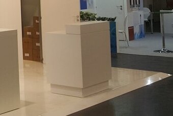 Pultík, skříňka, barový pultík