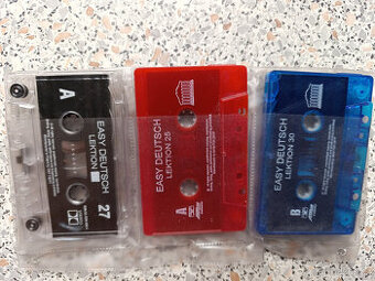 15 magnetofonových kazet