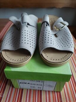 Dámské pantofle-39