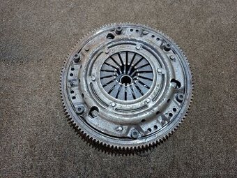 Spojka se setrvačníkem Škoda Felicia