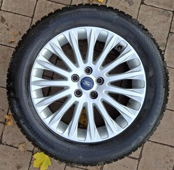 17" Ford Kufa  5x108 7j et 50 zimní sada 235/55r17