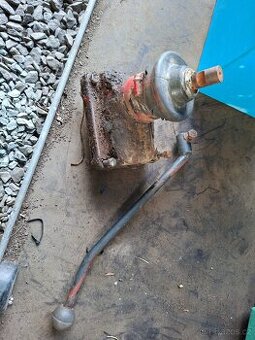 Zetor uřI domeček řazení