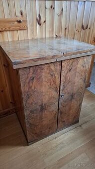 Skříň, skříňka šicí stroj