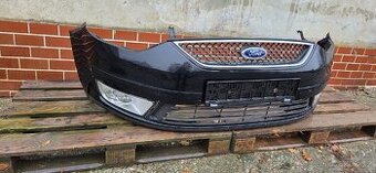 Ford S-max přední nárazník. Černý