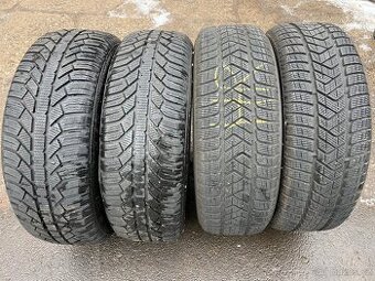 Sada zimních pneumatik Semperit a Pirelli |215/65/17|