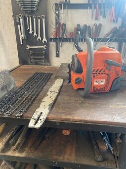 2 motorové pily oleo mac 947/952