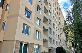 Pronájem 1+1 v Jundrově 32m2, hezký zařízený byt