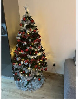Umělý vánoční stromeček
