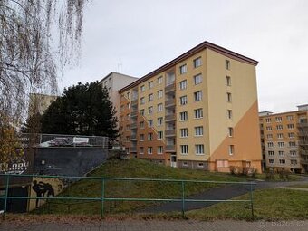 Prodej bytu 2+1 DV, ul. Zahradní, Chomutov - 1