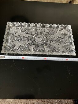 Ručně broušený křišťálový tác