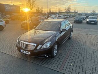 Mercedes E350