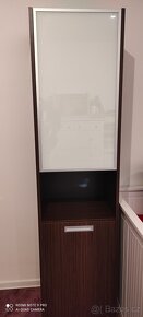 Koupelnová skříňka