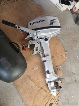 Lodní motor Honda 5 hp