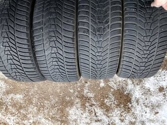 235/45/18 98v Hankook - zimní pneu 4ks