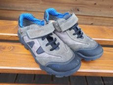 Dětské kožené boty s Gore-tex membránou Primigi vel. 33