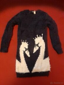 delší svetr na 9-10 let