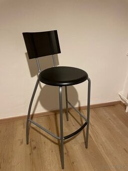 2 barové stoličky