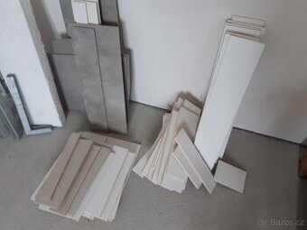 Daruji zbytky dlažby za odvoz. Říčany u Prahy.