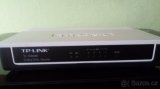 TP-LINK TL-R402M