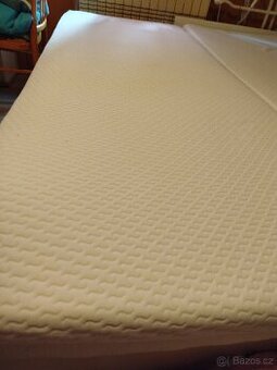 Vrchní matrace