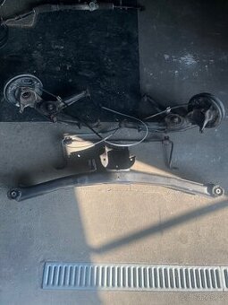 Zadní náprava bmw e30