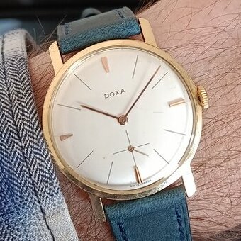 Zlaté náramkové hodinky DOXA 14K