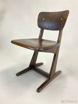 Dětská židle Casala – design Karl Nothhelfer (1960) renovace