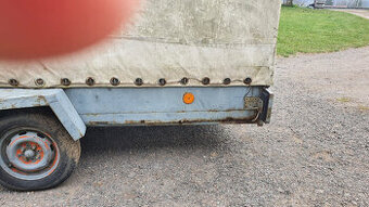 Přívěsný vozík s plachtou