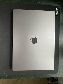 Prodávám MacBook Pro 16 M2 Max 1TB - 1