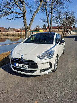 Citroen DS5 2.0 HDI , 120 kW , 134 t. km, r.v. 10/2013