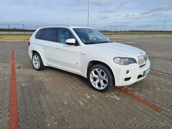 BMW X5 4.8i e70 261kW Nájezd 174tis km