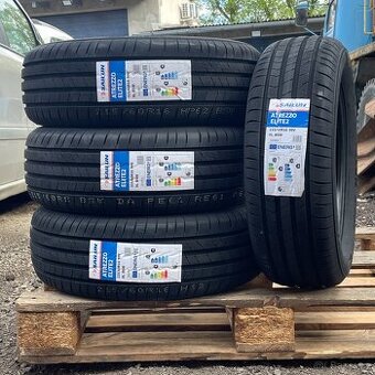 Uplně nové letní pneu 215/60 R16 99V XL Sailun