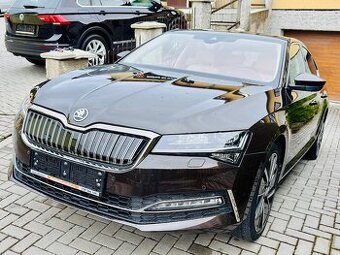 ŠKODA SUPERB 3 1.4TSi 160kw iV L&k Dsg Koup.ČR,1.majit.,2020